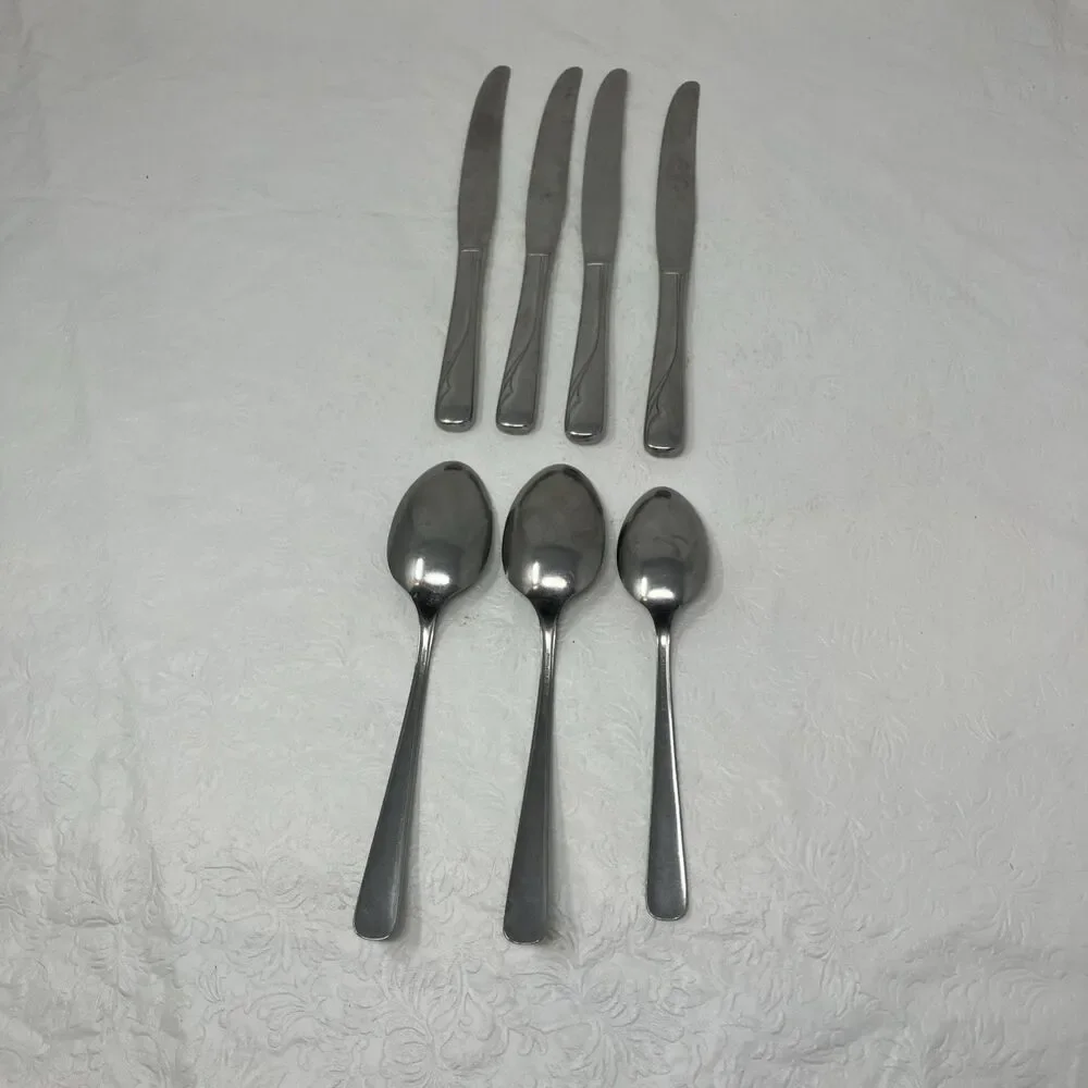 Oneida OCEANIC Stainless Serving Spoons Dinner Knives Place Spoon Lot Of 7 pcs